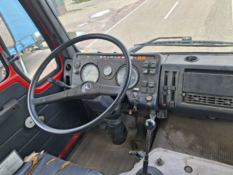 Brandweerwagen Mercedes-Benz 1017: afbeelding 10 Brandweerwagen Mercedes-Benz 1017: afbeelding 10