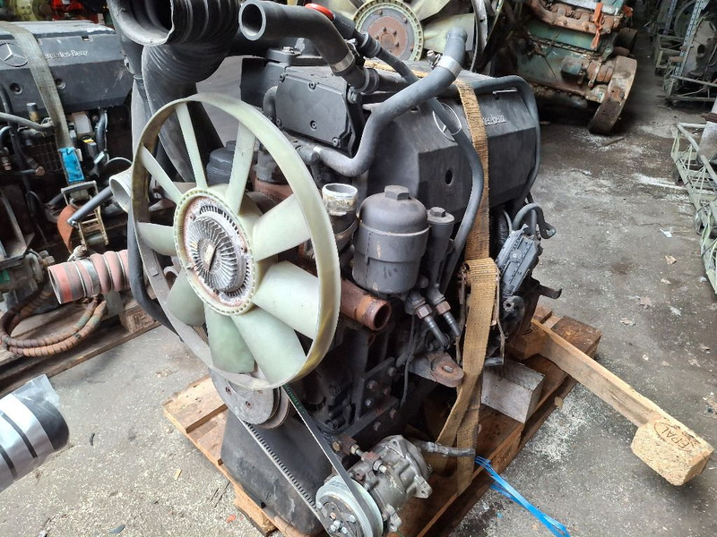 Mercedes-Benz OM904LA - Motor: afbeelding 1 Mercedes-Benz OM904LA - Motor: afbeelding 1