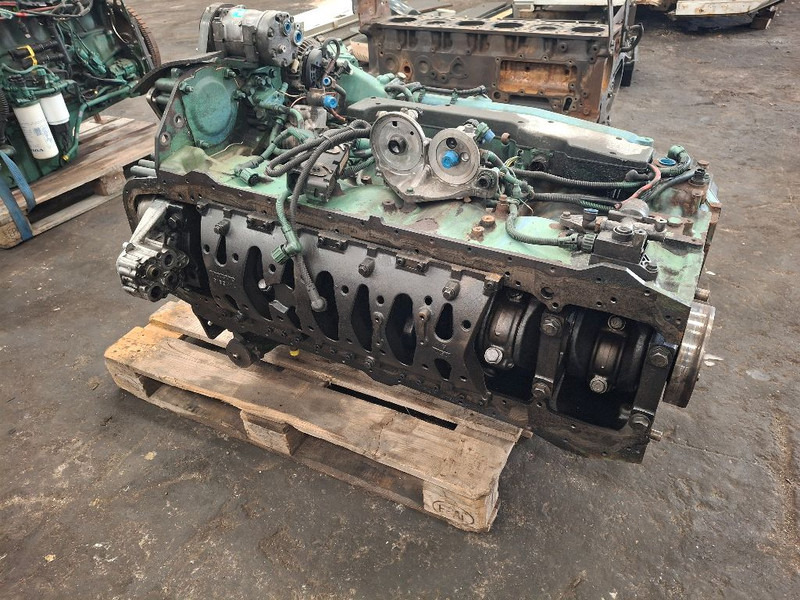 Volvo D12D420 - Motor: afbeelding 1 Volvo D12D420 - Motor: afbeelding 1