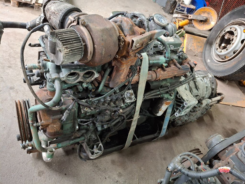 Volvo D7C275 - Motor: afbeelding 1 Volvo D7C275 - Motor: afbeelding 1