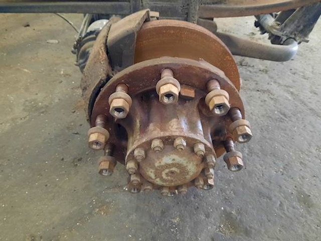 Volvo RS1332SV - Achterass voor Vrachtwagen: afbeelding 5 Volvo RS1332SV - Achterass voor Vrachtwagen: afbeelding 5