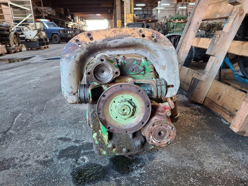 Volvo SR62 - Versnellingsbak: afbeelding 4 Volvo SR62 - Versnellingsbak: afbeelding 4