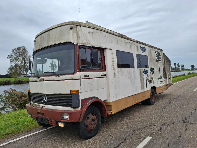 Vrachtwagen Mercedes-Benz LP 813: afbeelding 1