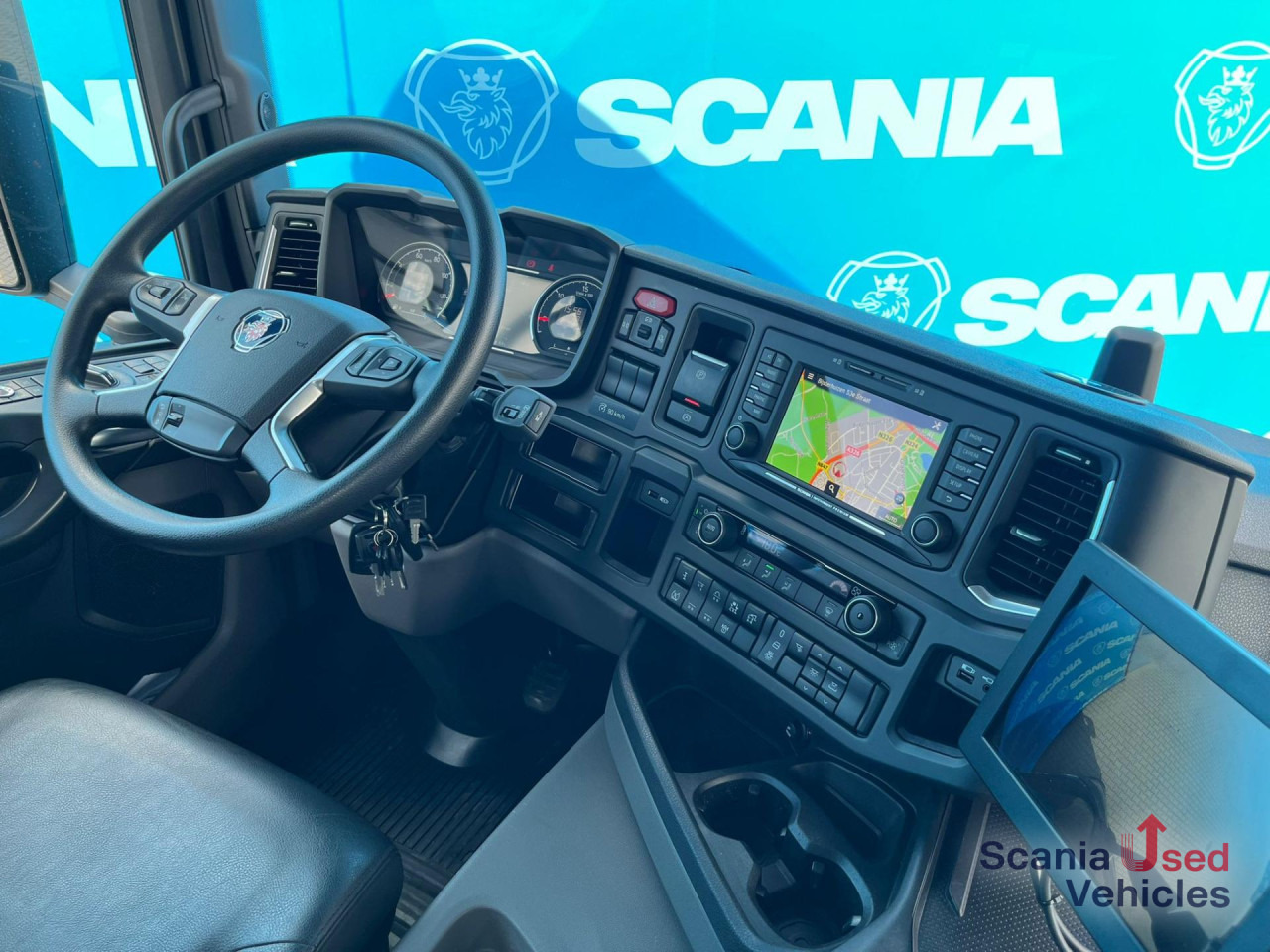 SCANIA G 450 B8x2*6NB DIFF-L HIAB X-HIPRO 262 EP-4 - Vrachtwagen met open laadbak: afbeelding 4 SCANIA G 450 B8x2*6NB DIFF-L HIAB X-HIPRO 262 EP-4 - Vrachtwagen met open laadbak: afbeelding 4