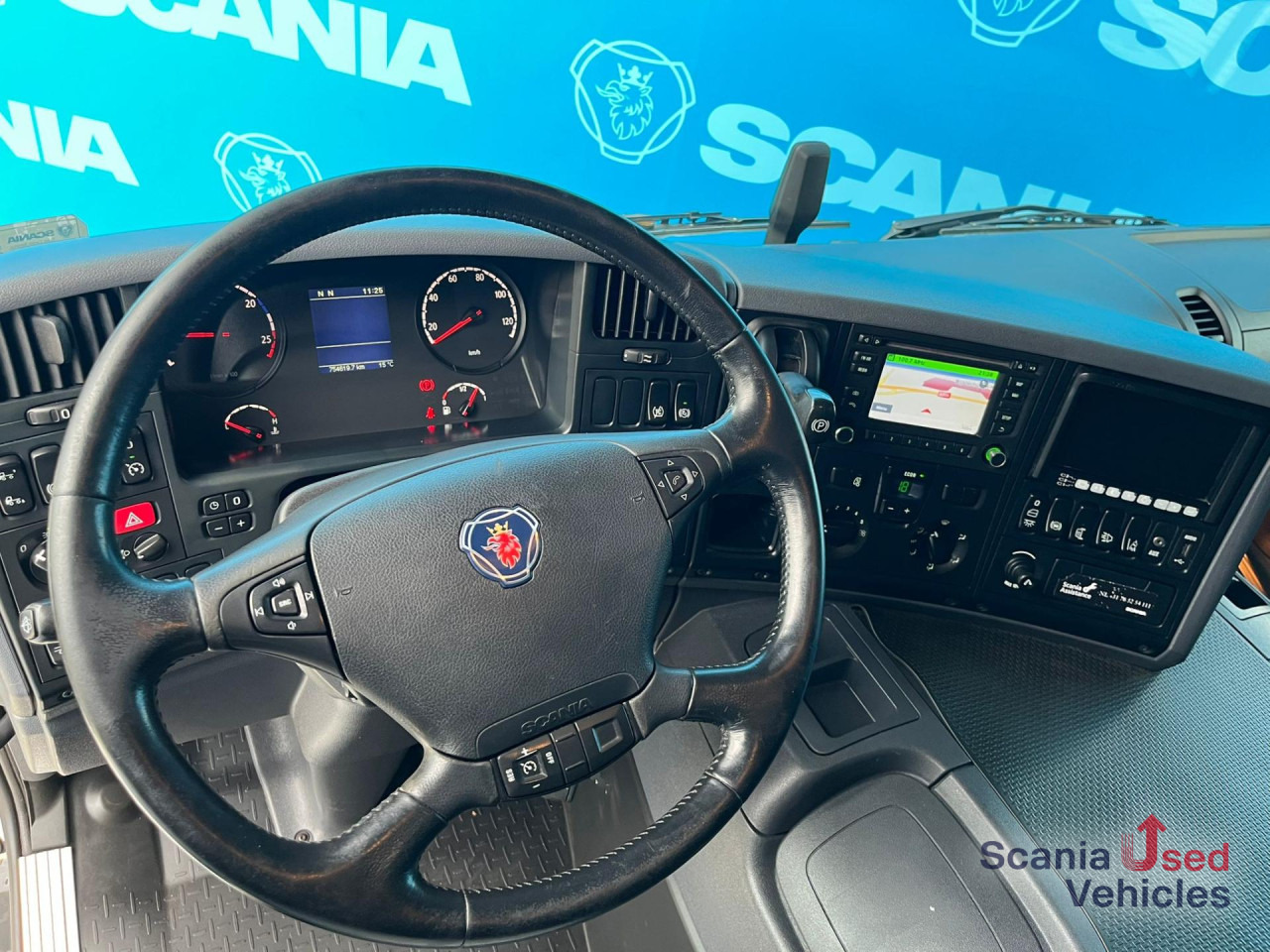 SCANIA P 280 DB4x2MNA TAILLIFT 2T BOX 750x249x230cm - Bakwagen: afbeelding 2 SCANIA P 280 DB4x2MNA TAILLIFT 2T BOX 750x249x230cm - Bakwagen: afbeelding 2