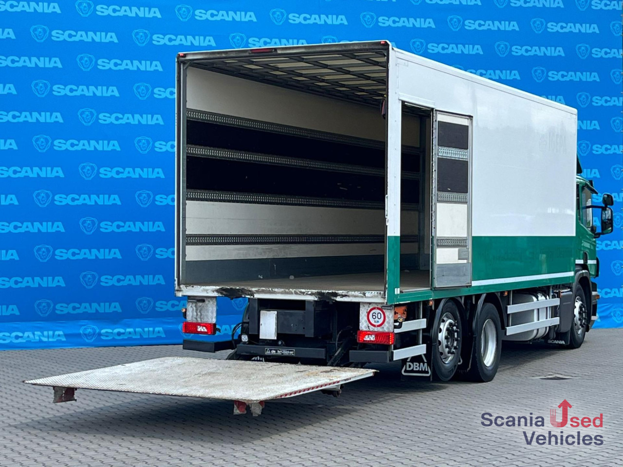 Bakwagen SCANIA P 320 DB6x2*4MNB RETARDER FULL AIR 8T TAIL LIFT 2T: afbeelding 15