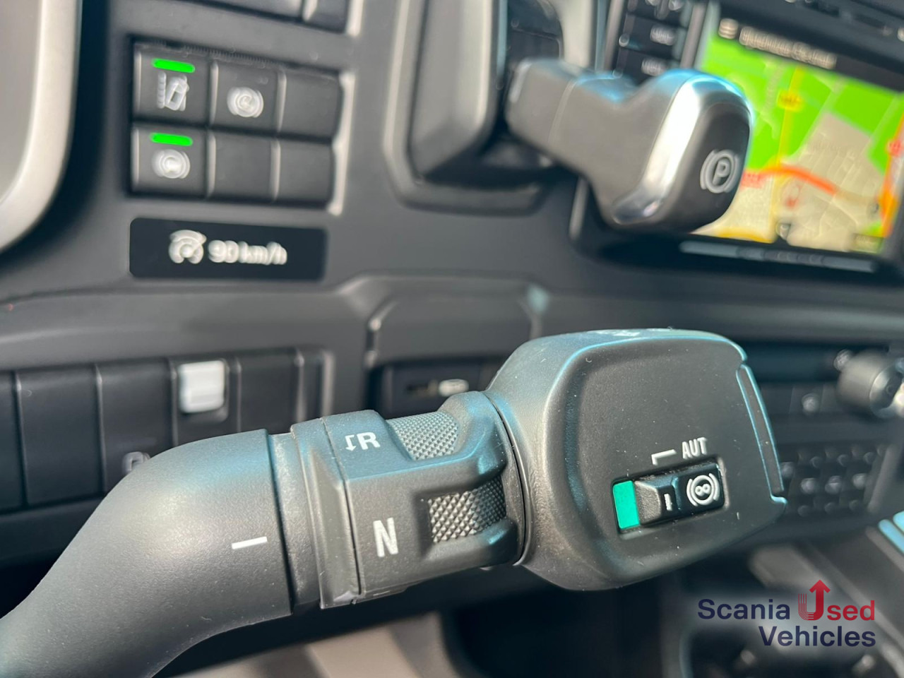 SCANIA R 410 B6x2*4NB LNG RETARDER FRIGO CHEREAU 765x250x - Koelwagen vrachtwagen: afbeelding 5 SCANIA R 410 B6x2*4NB LNG RETARDER FRIGO CHEREAU 765x250x - Koelwagen vrachtwagen: afbeelding 5