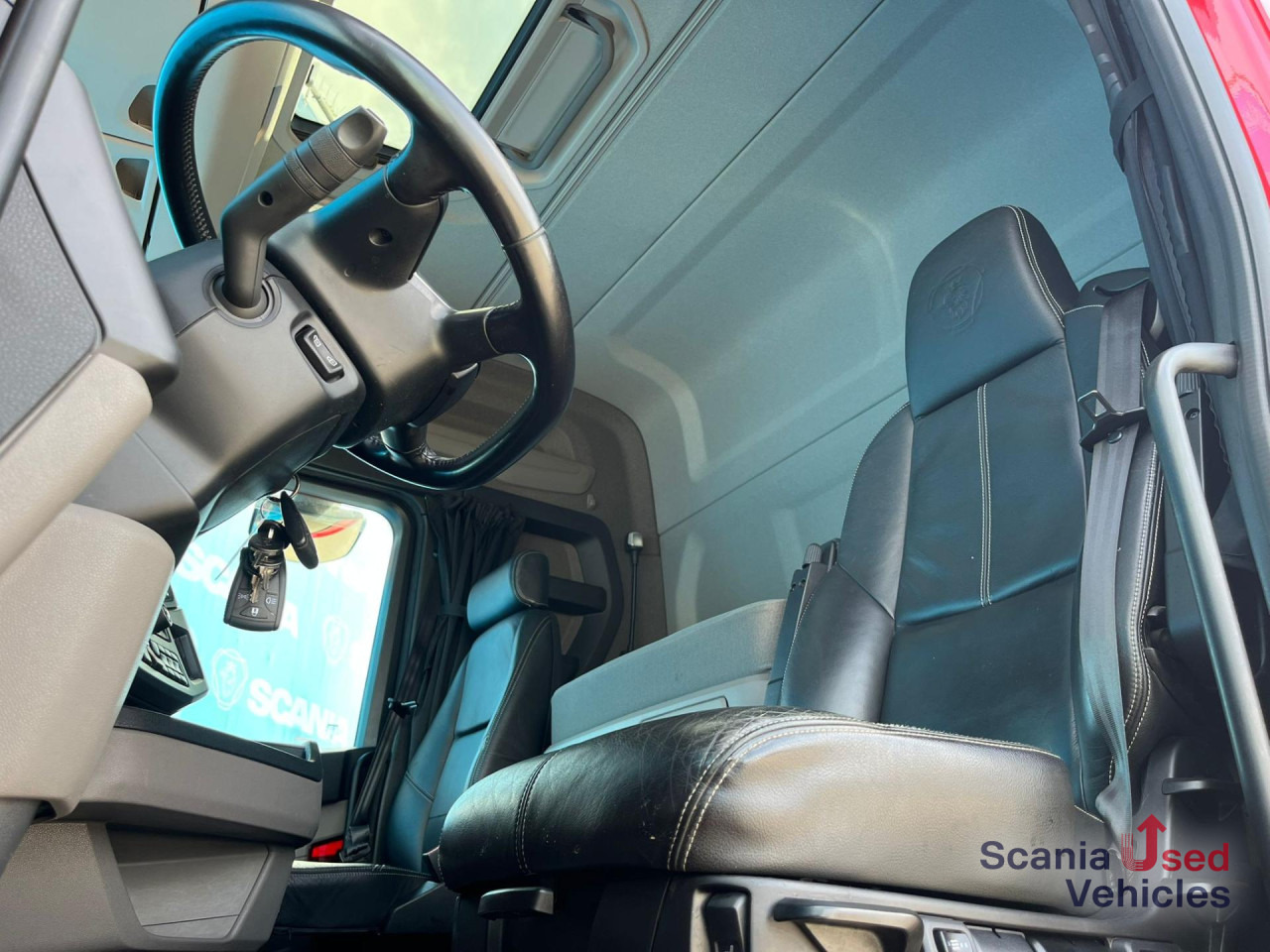SCANIA R 410 A4x2NB RETARDER DIFF-L FULL AIR 8T SMART2 - Trekker: afbeelding 2 SCANIA R 410 A4x2NB RETARDER DIFF-L FULL AIR 8T SMART2 - Trekker: afbeelding 2