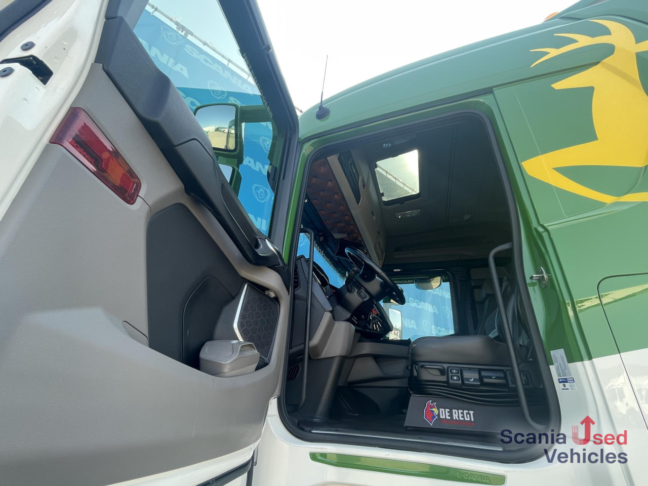SCANIA S 410 A6x2/4LB RETARDER LED NAVI FULL AIR ACC - Trekker: afbeelding 2 SCANIA S 410 A6x2/4LB RETARDER LED NAVI FULL AIR ACC - Trekker: afbeelding 2