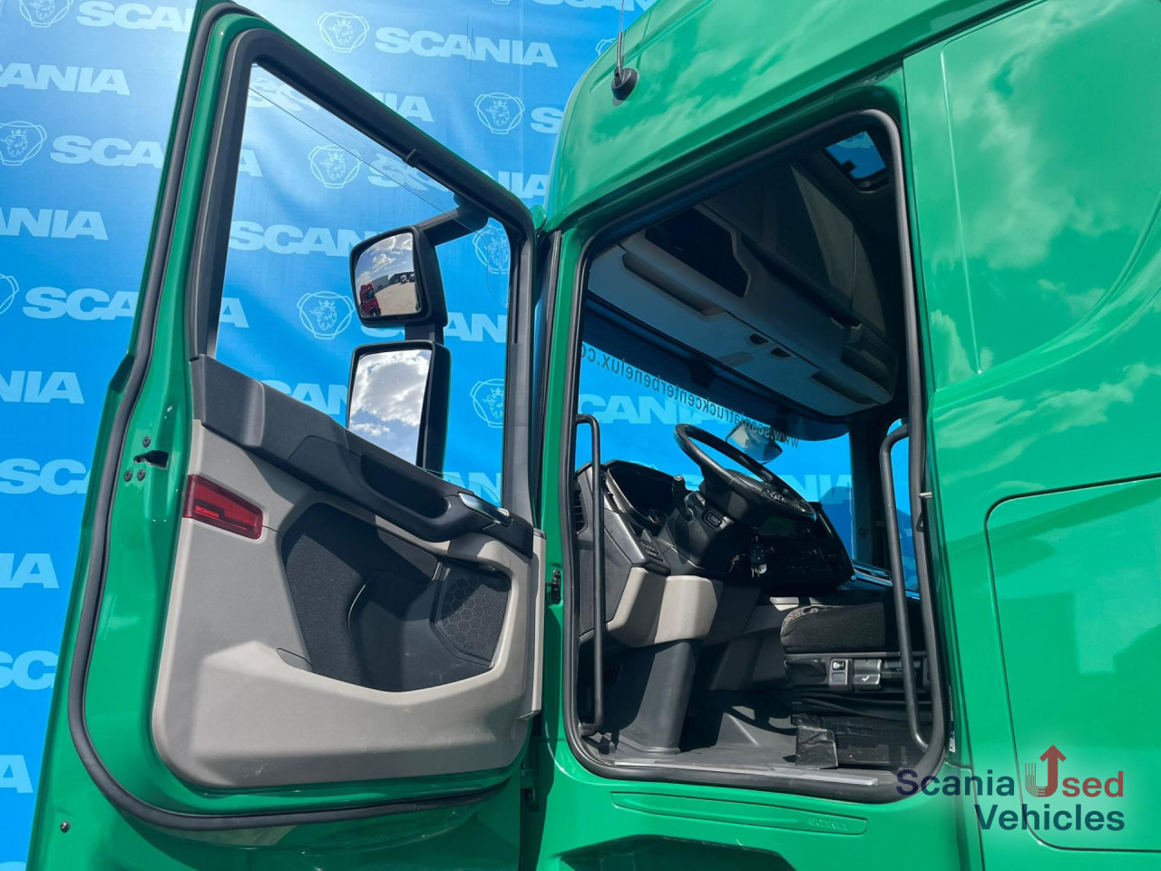 SCANIA S 450 A4x2NB RETARDER 8T FULL AIR PARK AIRCO - Trekker: afbeelding 3 SCANIA S 450 A4x2NB RETARDER 8T FULL AIR PARK AIRCO - Trekker: afbeelding 3