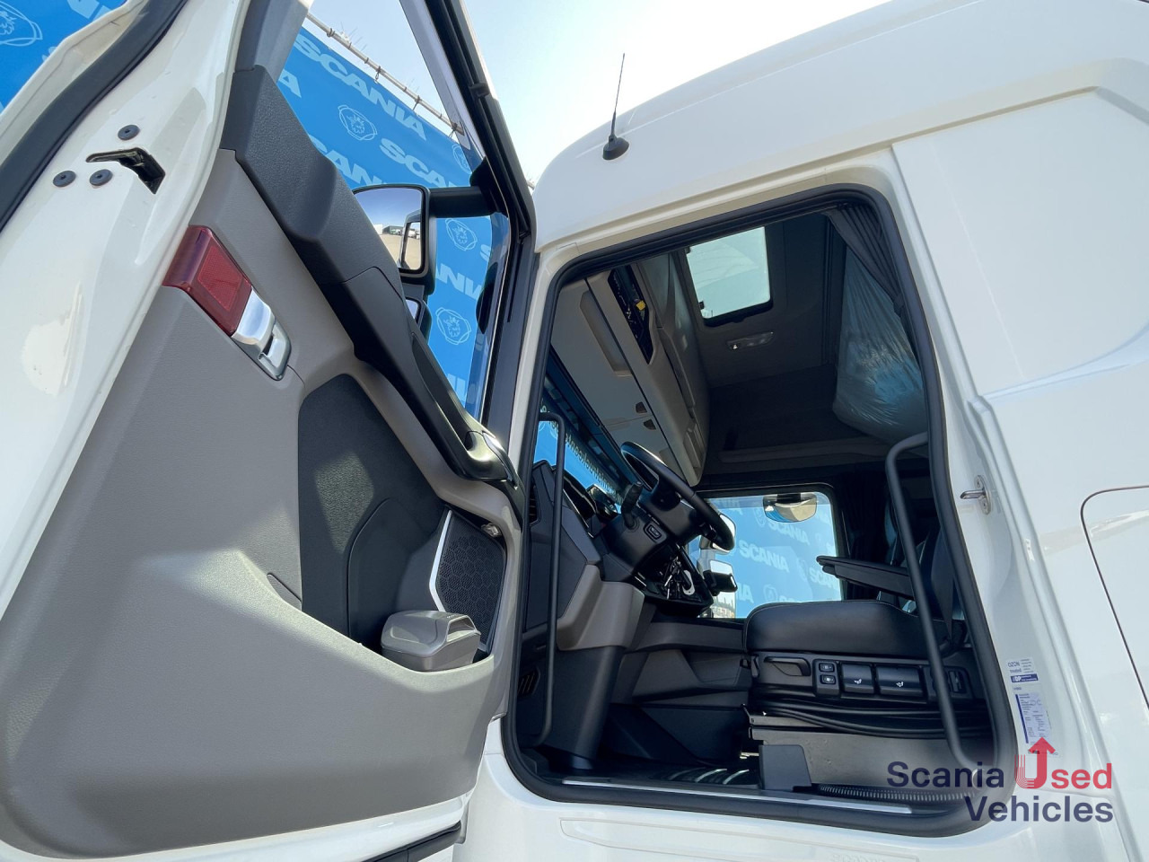 SCANIA S 500 A4x2NB RETARDER DIFF-L PARK AIRCO FULL AIR - Trekker: afbeelding 5 SCANIA S 500 A4x2NB RETARDER DIFF-L PARK AIRCO FULL AIR - Trekker: afbeelding 5