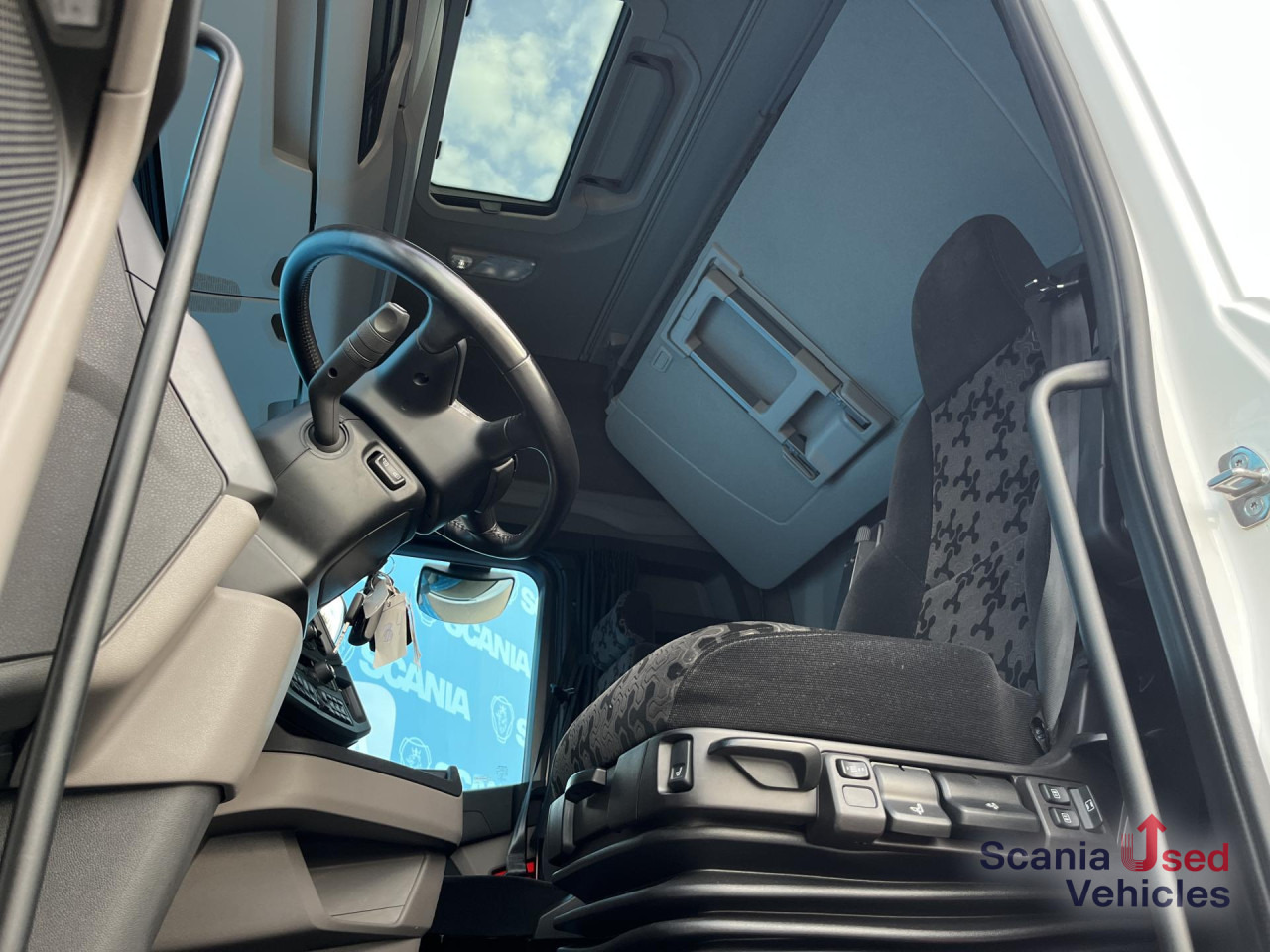 SCANIA S 500 A4x2NB RETARDER FULL AIR P-AIRCO 8T PTO ACC - Trekker: afbeelding 4 SCANIA S 500 A4x2NB RETARDER FULL AIR P-AIRCO 8T PTO ACC - Trekker: afbeelding 4