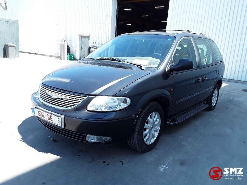 Chrysler Voyager tdi - Personenwagen: afbeelding 3 Chrysler Voyager tdi - Personenwagen: afbeelding 3
