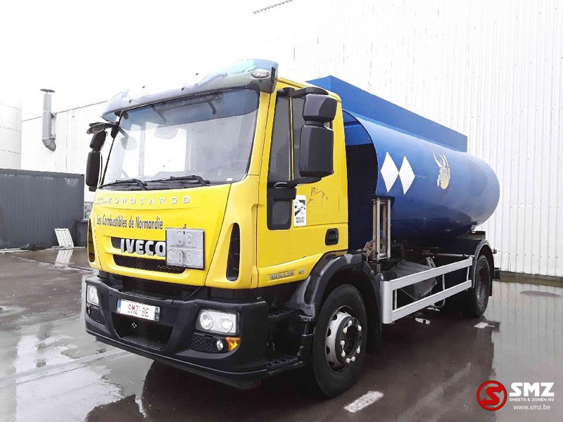 Iveco Eurocargo 190 E 26 13500 L 5 compartments - Tankwagen: afbeelding 2 Iveco Eurocargo 190 E 26 13500 L 5 compartments - Tankwagen: afbeelding 2