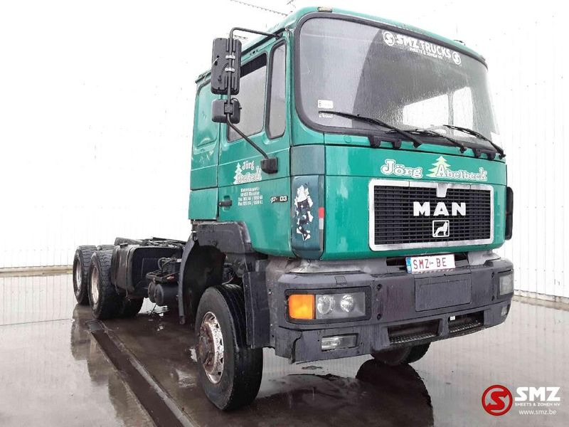 MAN 27.403 6x6 - Chassis vrachtwagen: afbeelding 1 MAN 27.403 6x6 - Chassis vrachtwagen: afbeelding 1