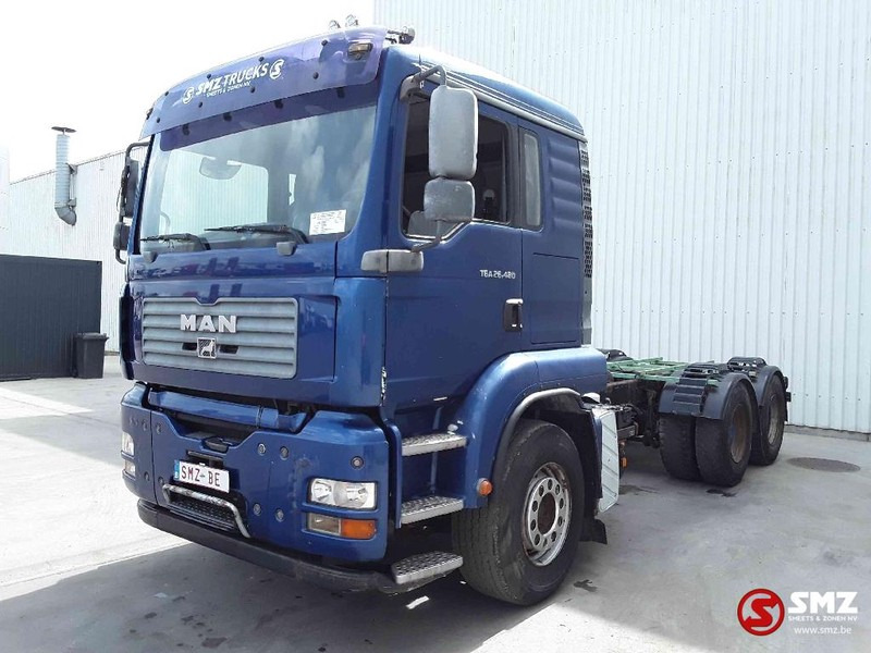 MAN TGA 26.480 6x4 manual - Chassis vrachtwagen: afbeelding 3 MAN TGA 26.480 6x4 manual - Chassis vrachtwagen: afbeelding 3