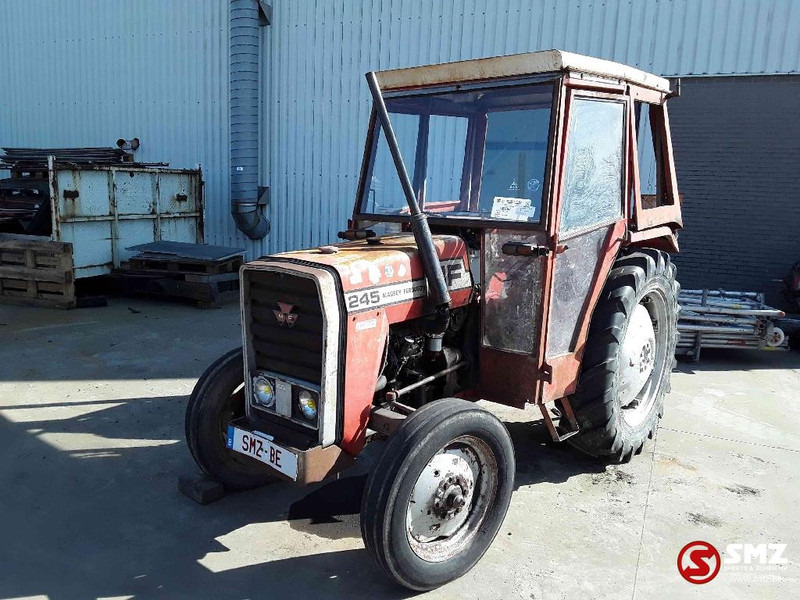 Massey Ferguson Machine - Tractor: afbeelding 3 Massey Ferguson Machine - Tractor: afbeelding 3