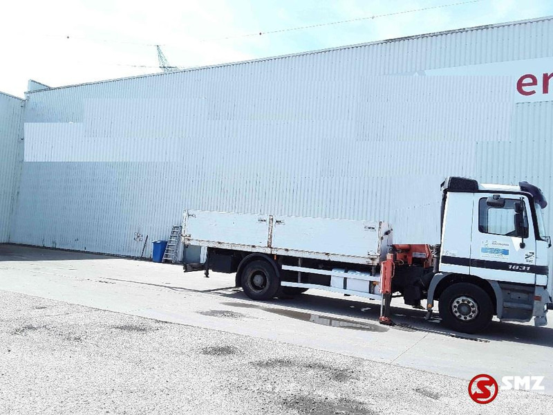 Mercedes-Benz Actros 1831 165000km lames - Vrachtwagen met open laadbak: afbeelding 4 Mercedes-Benz Actros 1831 165000km lames - Vrachtwagen met open laadbak: afbeelding 4