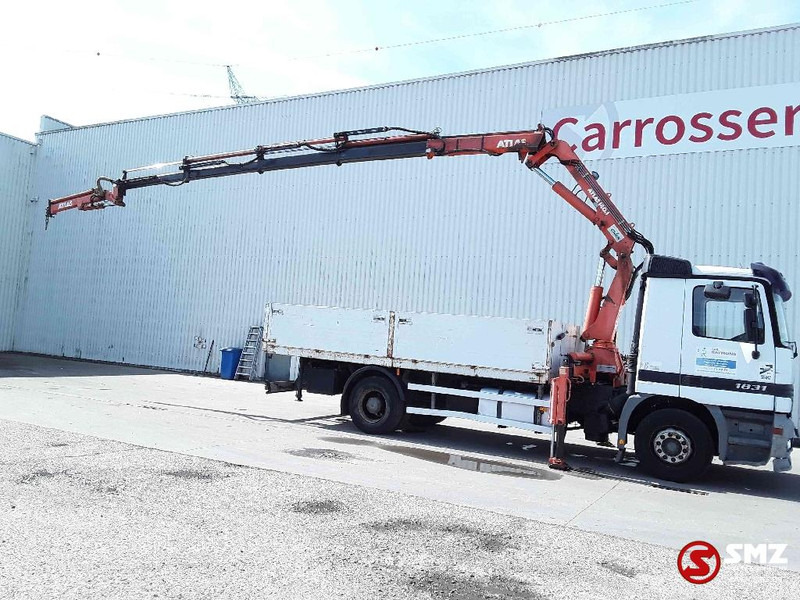 Mercedes-Benz Actros 1831 Atlas Ak140.1A4+remote lames steel 165000km - Vrachtwagen met open laadbak, Kraanwagen: afbeelding 4 Mercedes-Benz Actros 1831 Atlas Ak140.1A4+remote lames steel 165000km - Vrachtwagen met open laadbak, Kraanwagen: afbeelding 4