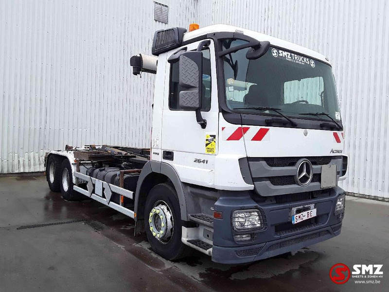 Mercedes-Benz Actros 2641 6x4 - Containertransporter/ Wissellaadbak vrachtwagen: afbeelding 1 Mercedes-Benz Actros 2641 6x4 - Containertransporter/ Wissellaadbak vrachtwagen: afbeelding 1