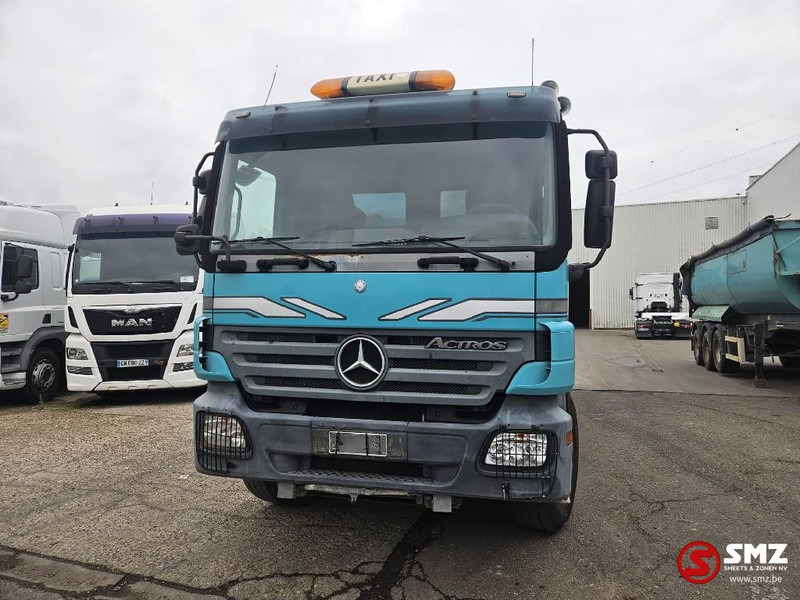 Mercedes-Benz Actros 4144 8x4 Eps - Kipper vrachtwagen: afbeelding 2 Mercedes-Benz Actros 4144 8x4 Eps - Kipper vrachtwagen: afbeelding 2