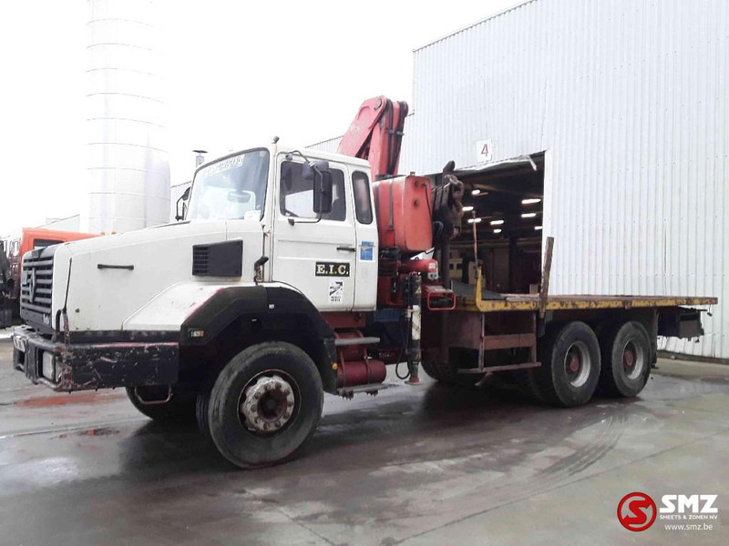 Renault CBH 280 fassi - Vrachtwagen met open laadbak, Kraanwagen: afbeelding 5 Renault CBH 280 fassi - Vrachtwagen met open laadbak, Kraanwagen: afbeelding 5