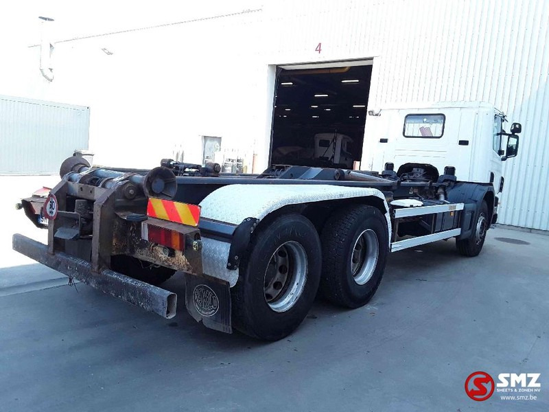 Chassis vrachtwagen Scania 114 G 380 6x2 boogie lames/steel: afbeelding 11 Chassis vrachtwagen Scania 114 G 380 6x2 boogie lames/steel: afbeelding 11