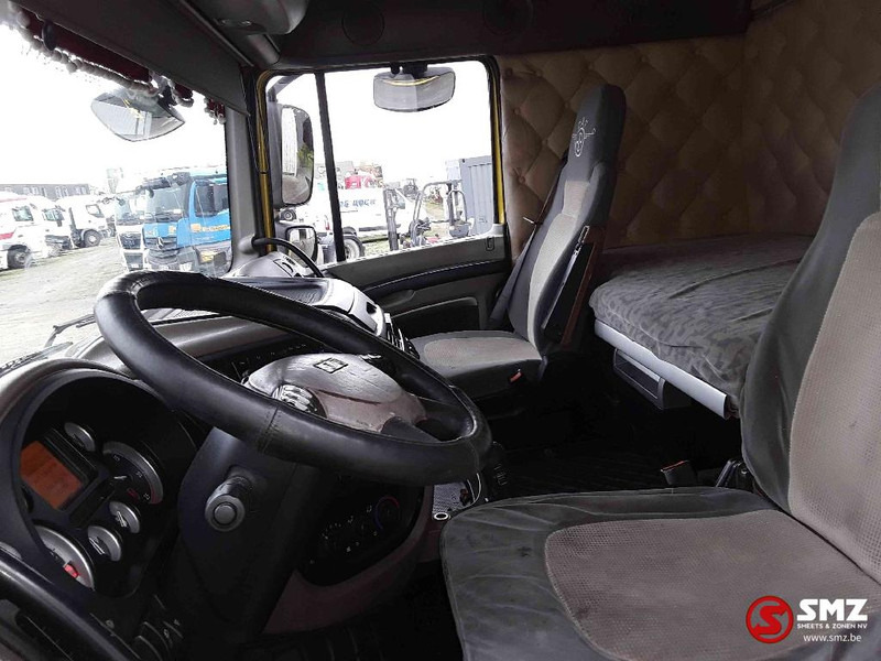 Trekker DAF 105 XF 460 SuperSpaceCab manual: afbeelding 7 Trekker DAF 105 XF 460 SuperSpaceCab manual: afbeelding 7