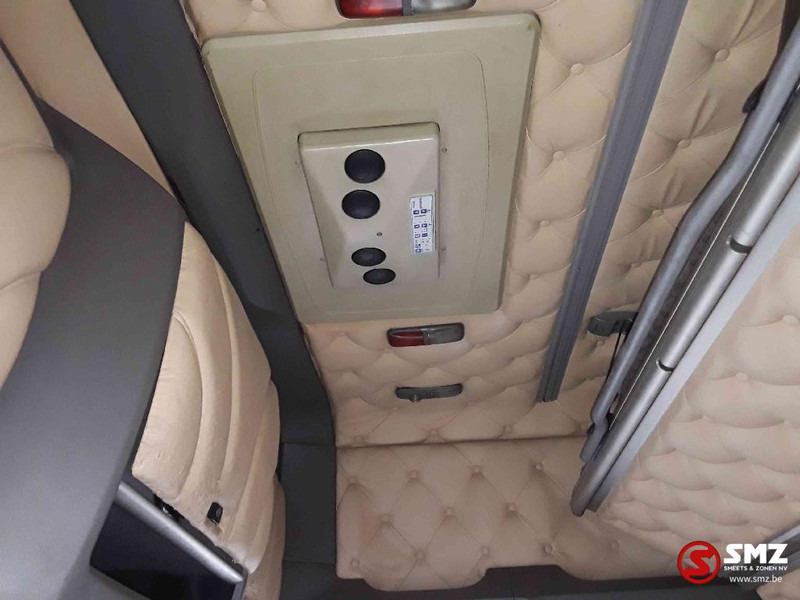 Trekker DAF 105 XF 460 SuperSpaceCab manual: afbeelding 9 Trekker DAF 105 XF 460 SuperSpaceCab manual: afbeelding 9