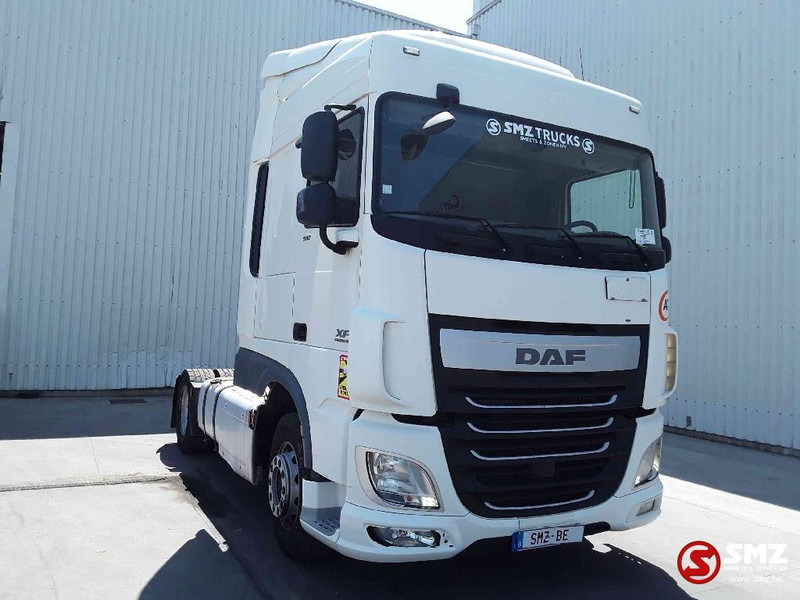 DAF 106 XF 510 Spacecab intarder 2 tanks FR truck - Trekker: afbeelding 1 DAF 106 XF 510 Spacecab intarder 2 tanks FR truck - Trekker: afbeelding 1