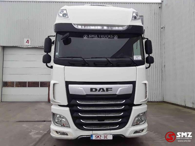 DAF XF 530 SuperSpacacab Zf intarder - Trekker: afbeelding 2 DAF XF 530 SuperSpacacab Zf intarder - Trekker: afbeelding 2