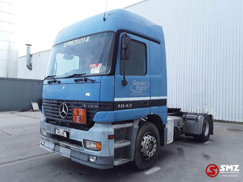 Mercedes-Benz Actros 1843 manual - Trekker: afbeelding 3 Mercedes-Benz Actros 1843 manual - Trekker: afbeelding 3
