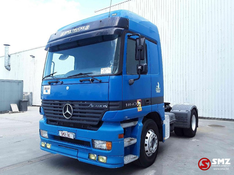 Mercedes-Benz Actros 1843 top 582000 km NEW nouveau!! - Trekker: afbeelding 3 Mercedes-Benz Actros 1843 top 582000 km NEW nouveau!! - Trekker: afbeelding 3