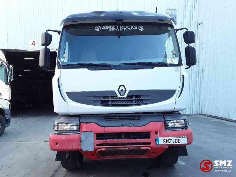 Renault Kerax 410 DXI manual - Trekker: afbeelding 2 Renault Kerax 410 DXI manual - Trekker: afbeelding 2