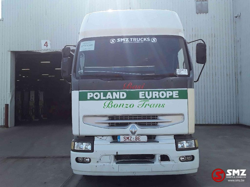 Renault Premium 400 manual pump - Trekker: afbeelding 2 Renault Premium 400 manual pump - Trekker: afbeelding 2