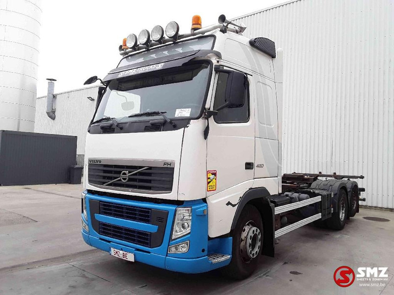 Volvo FH 420 6x2 - Containertransporter/ Wissellaadbak vrachtwagen: afbeelding 3 Volvo FH 420 6x2 - Containertransporter/ Wissellaadbak vrachtwagen: afbeelding 3