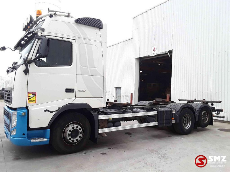 Volvo FH 420 6x2 - Containertransporter/ Wissellaadbak vrachtwagen: afbeelding 5 Volvo FH 420 6x2 - Containertransporter/ Wissellaadbak vrachtwagen: afbeelding 5