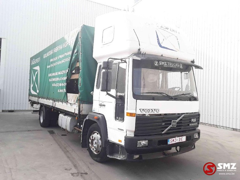 Volvo FL6 12 - Schuifzeilen vrachtwagen: afbeelding 1 Volvo FL6 12 - Schuifzeilen vrachtwagen: afbeelding 1