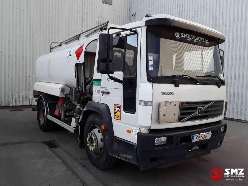 Volvo FL6 220 10000L lames - Tankwagen: afbeelding 1 Volvo FL6 220 10000L lames - Tankwagen: afbeelding 1