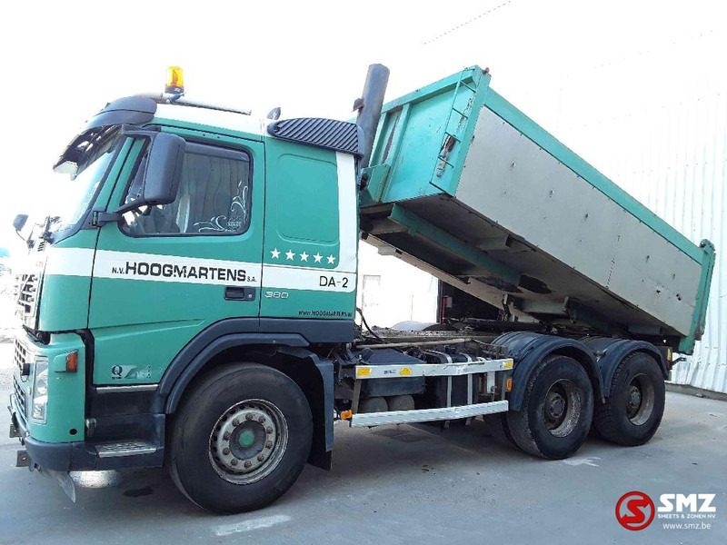 Volvo FM 12 380 double system !tractor tipper 3x - Kipper vrachtwagen: afbeelding 5 Volvo FM 12 380 double system !tractor tipper 3x - Kipper vrachtwagen: afbeelding 5