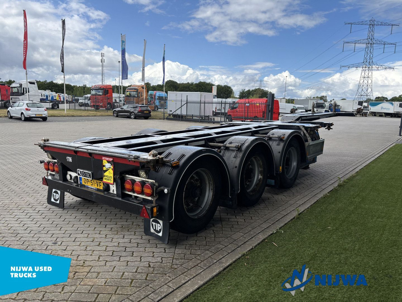 D-TEC FLEXITRAILER 20-30-40-45 ft containers + Genset - Containertransporter/ Wissellaadbak oplegger: afbeelding 3 D-TEC FLEXITRAILER 20-30-40-45 ft containers + Genset - Containertransporter/ Wissellaadbak oplegger: afbeelding 3