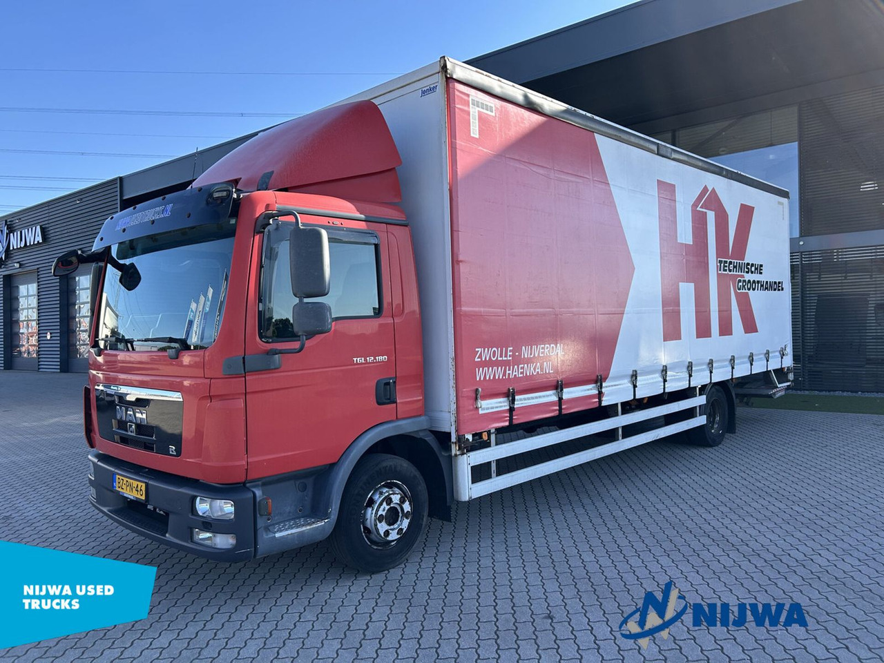 MAN TGL 12.180 4x2 Roldeur + Laadklep - Schuifzeilen vrachtwagen: afbeelding 1 MAN TGL 12.180 4x2 Roldeur + Laadklep - Schuifzeilen vrachtwagen: afbeelding 1