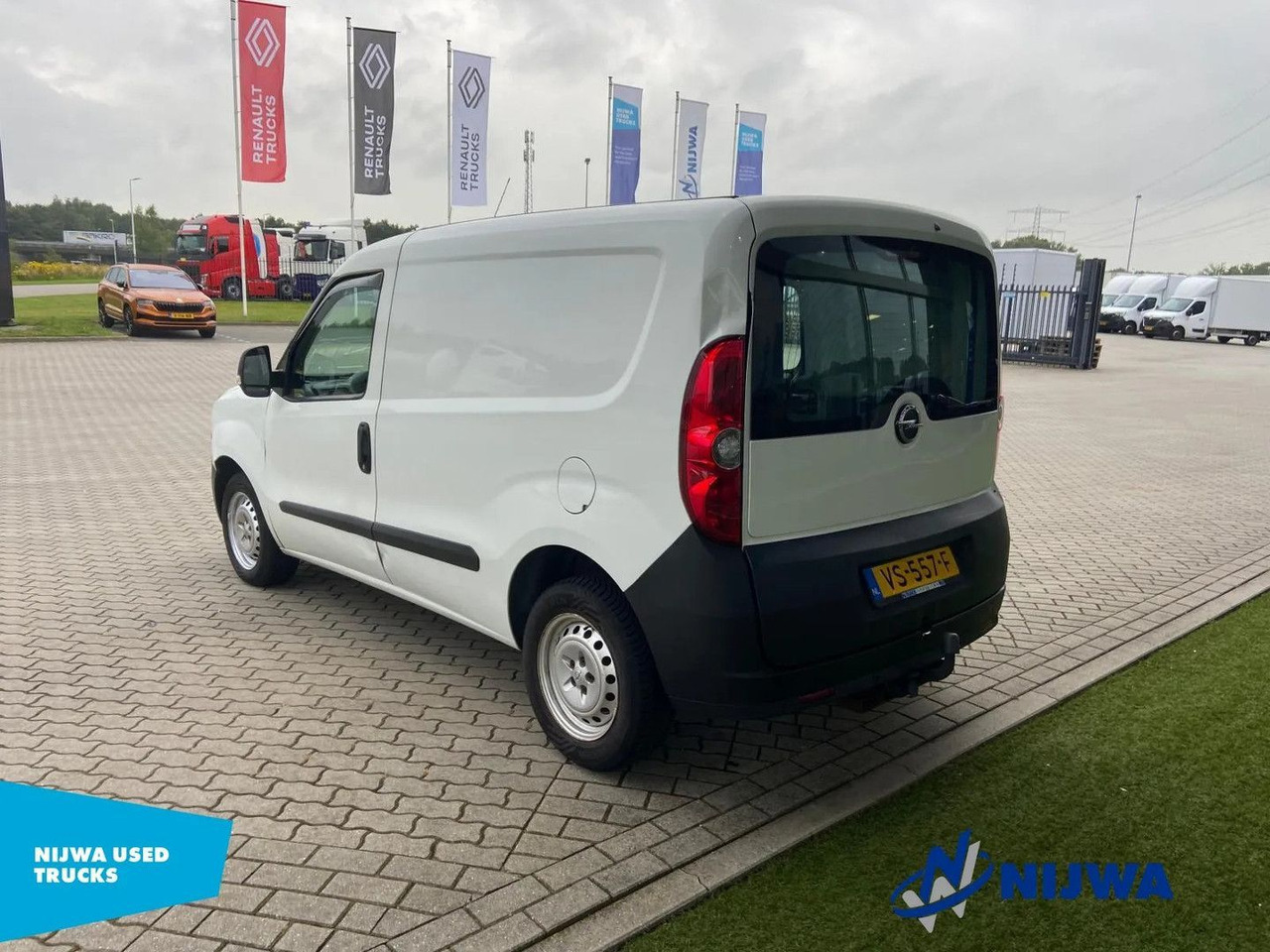 Opel Combo Airco + Trekhaak Kasten - Kleine bestelwagen: afbeelding 4 Opel Combo Airco + Trekhaak Kasten - Kleine bestelwagen: afbeelding 4