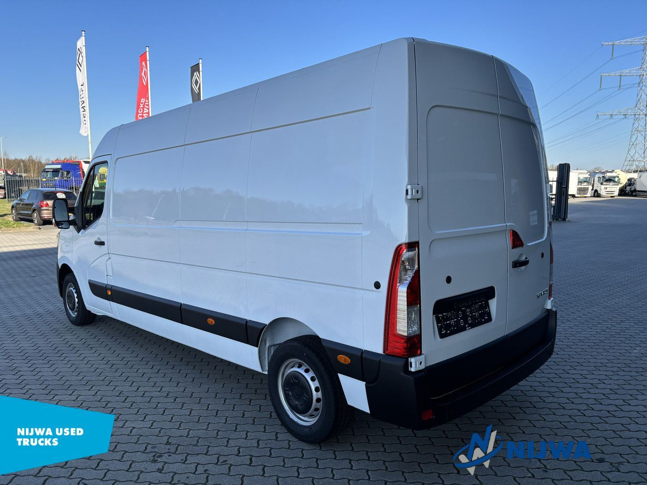 Renault Master 135 L3H2 Parkeersensoren + Cruise control - Kleine bestelwagen: afbeelding 4 Renault Master 135 L3H2 Parkeersensoren + Cruise control - Kleine bestelwagen: afbeelding 4