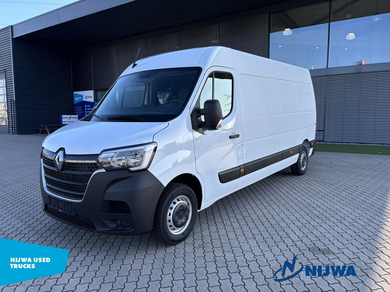 Renault Master 135 L3H2 Parkeersensoren + Cruise control - Kleine bestelwagen: afbeelding 1 Renault Master 135 L3H2 Parkeersensoren + Cruise control - Kleine bestelwagen: afbeelding 1