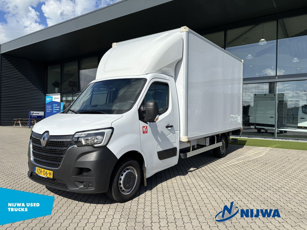 Renault Master T35 145 Laadklep + Zijdeur Kasten - Gesloten bestelwagen: afbeelding 1 Renault Master T35 145 Laadklep + Zijdeur Kasten - Gesloten bestelwagen: afbeelding 1