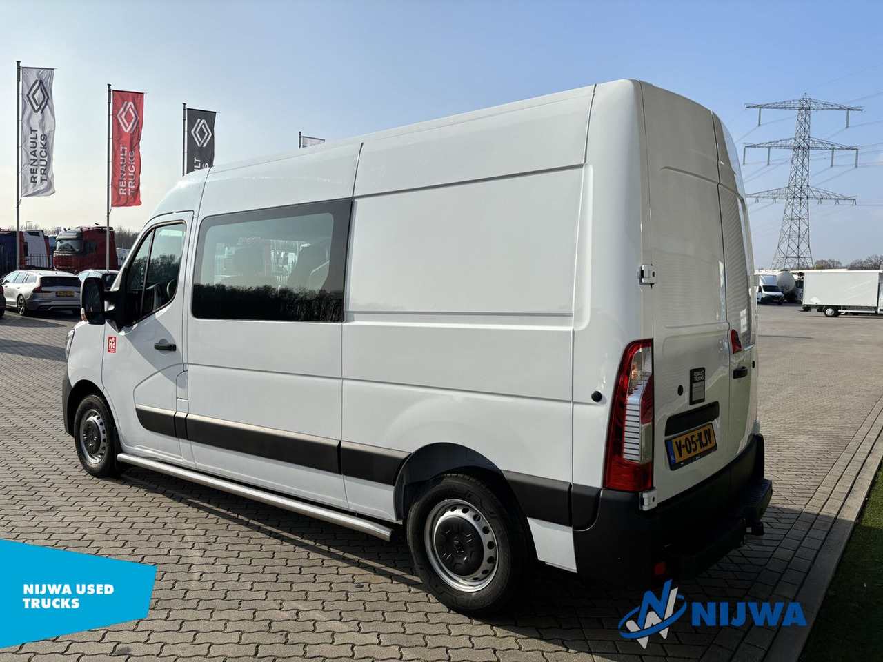 Renault Master T35 150 L2H2 Dubbele Cabine Kasten - Gesloten bestelwagen, Bestelwagen met dubbele cabine: afbeelding 4 Renault Master T35 150 L2H2 Dubbele Cabine Kasten - Gesloten bestelwagen, Bestelwagen met dubbele cabine: afbeelding 4