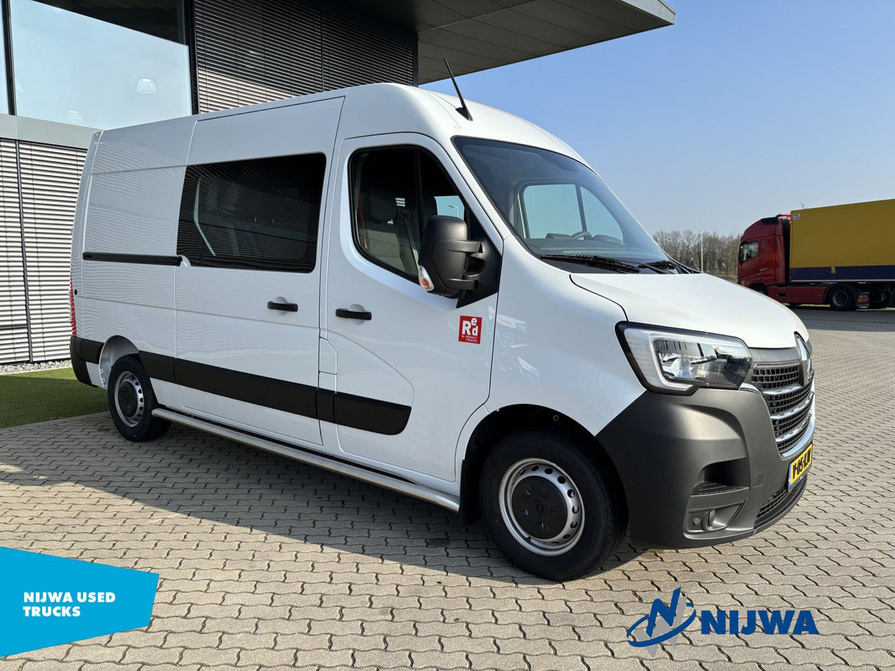Renault Master T35 150 L2H2 Dubbele Cabine Kasten - Gesloten bestelwagen, Bestelwagen met dubbele cabine: afbeelding 2 Renault Master T35 150 L2H2 Dubbele Cabine Kasten - Gesloten bestelwagen, Bestelwagen met dubbele cabine: afbeelding 2