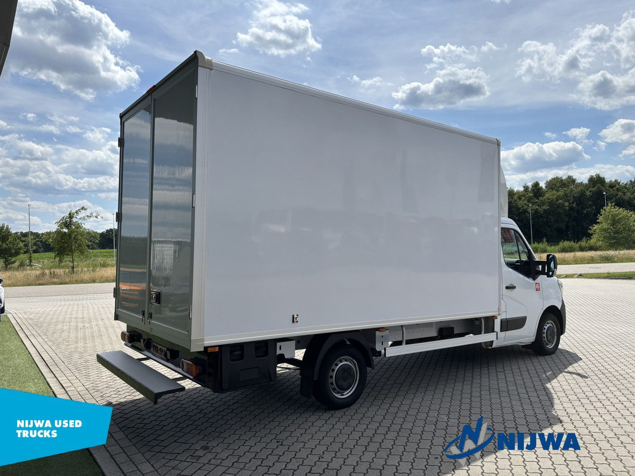 Renault Master T35 165 Meubelbak + Navigatie - Chassis vrachtwagen: afbeelding 3 Renault Master T35 165 Meubelbak + Navigatie - Chassis vrachtwagen: afbeelding 3