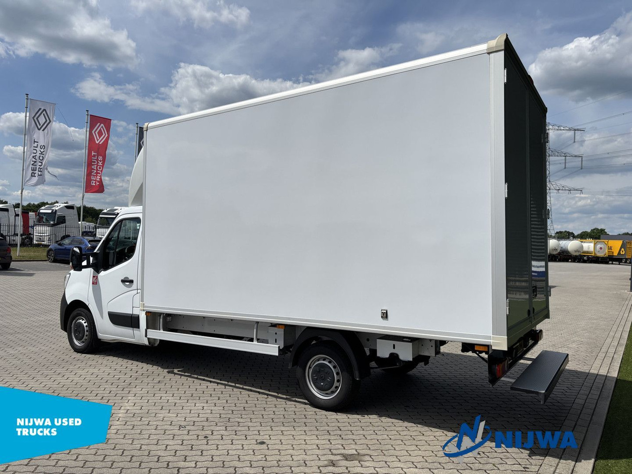 Renault Master T35 165 Meubelbak + Navigatie - Chassis vrachtwagen: afbeelding 4 Renault Master T35 165 Meubelbak + Navigatie - Chassis vrachtwagen: afbeelding 4